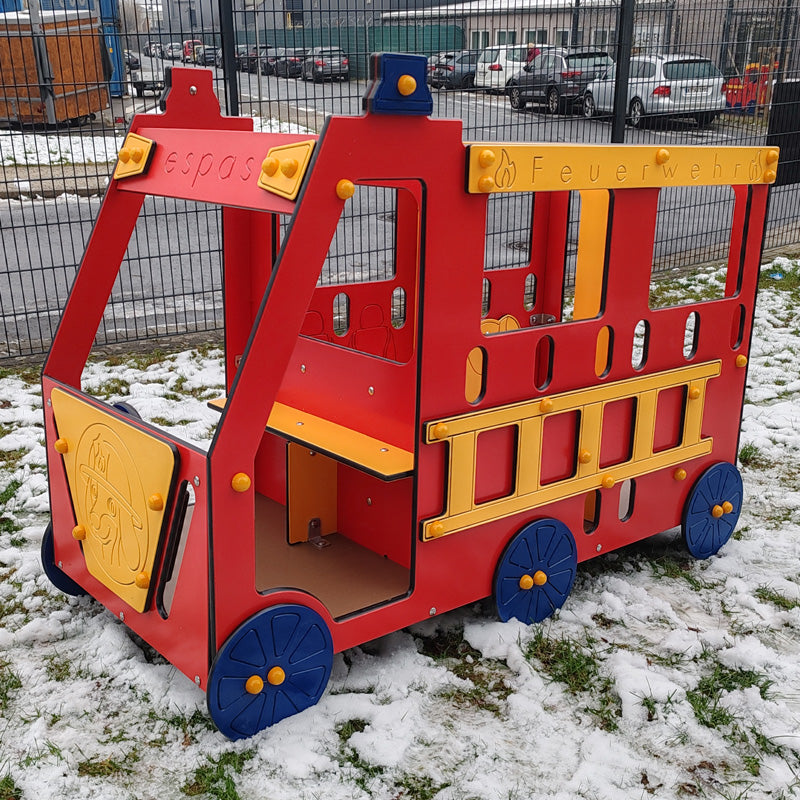 espas Feuerwehrauto aus HDPE Platten