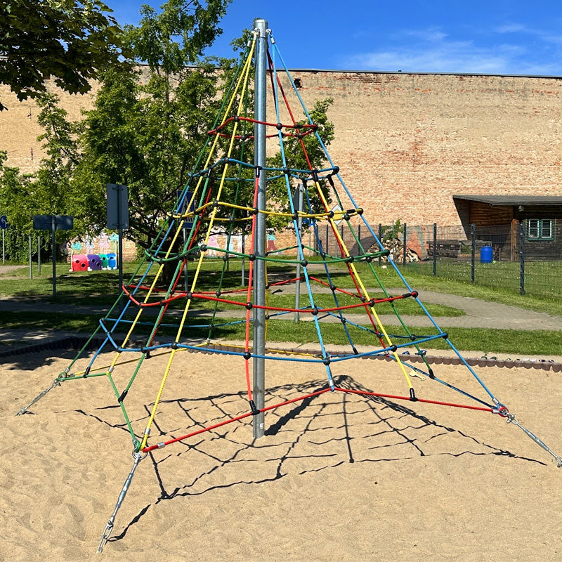 espas Kletternetzpyramide Höhe 3m