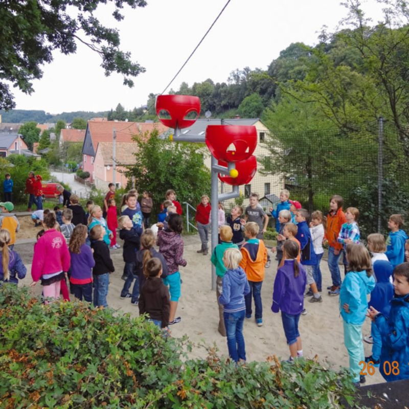 Dreier-Surpriseball aus Polyethylen