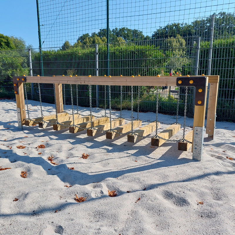 espas Wackelsteg, Holz kesseldruckimprägniert